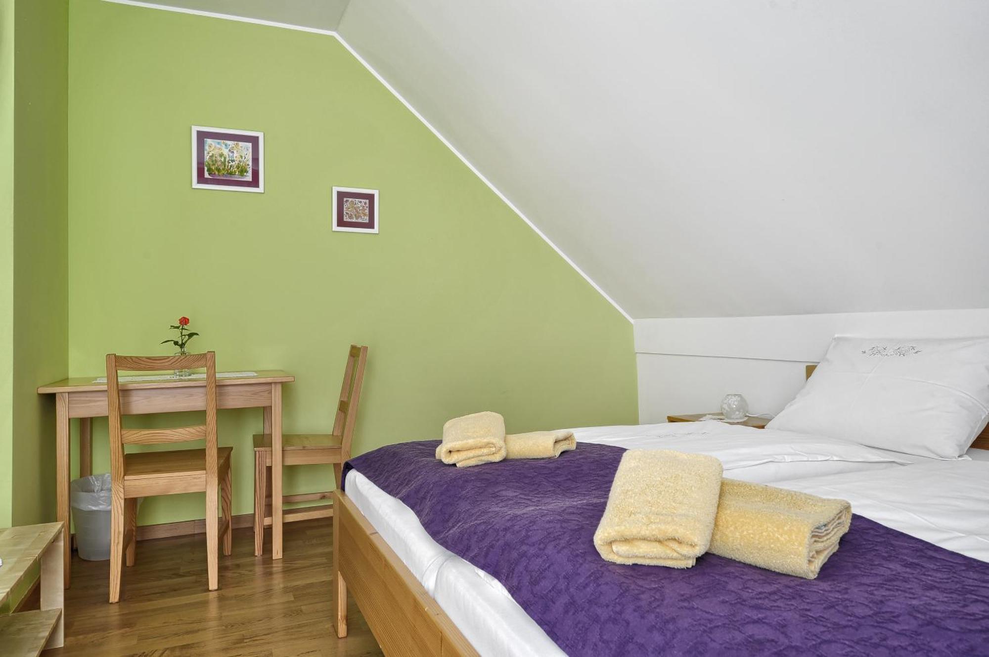 Farm Stay Jarc Vineyard Svecina Bilik gambar